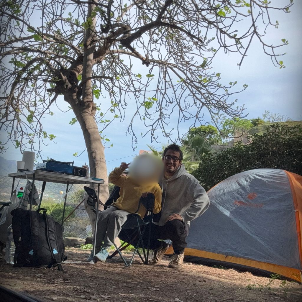 Diego Mendez - Camping